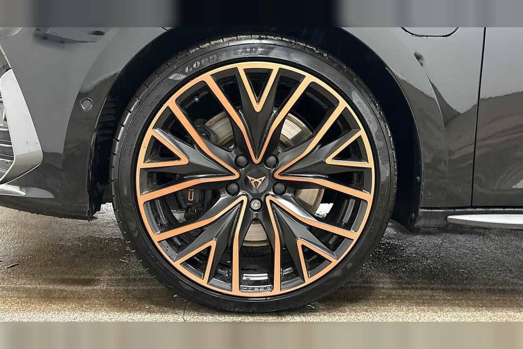 Cupra Leon 1.4 Ehybrid Vz2 Design Edition Dsg Black #5