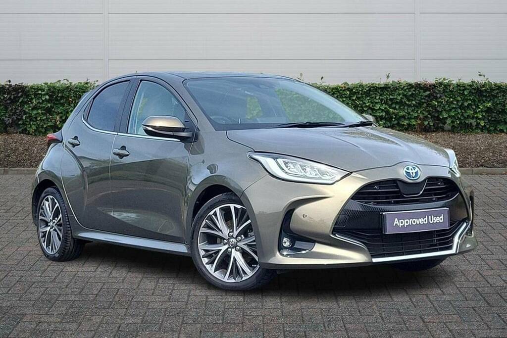 Toyota Yaris 1.5 Hybrid Excel Cvt Brown