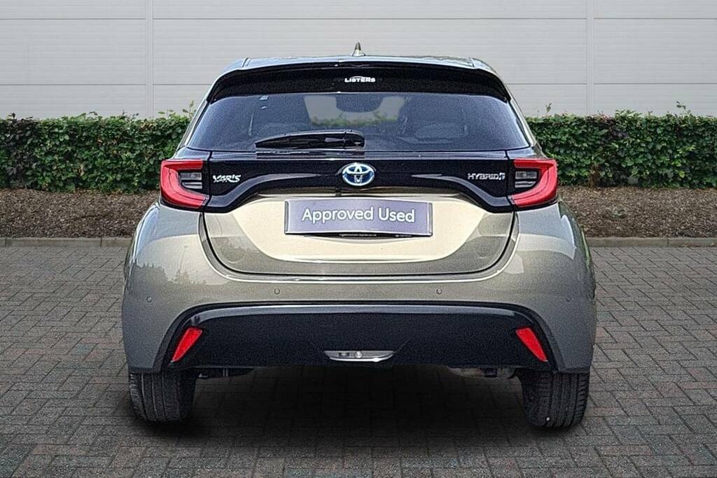 Toyota Yaris 1.5 Hybrid Excel Cvt MK23VSA Brown #4