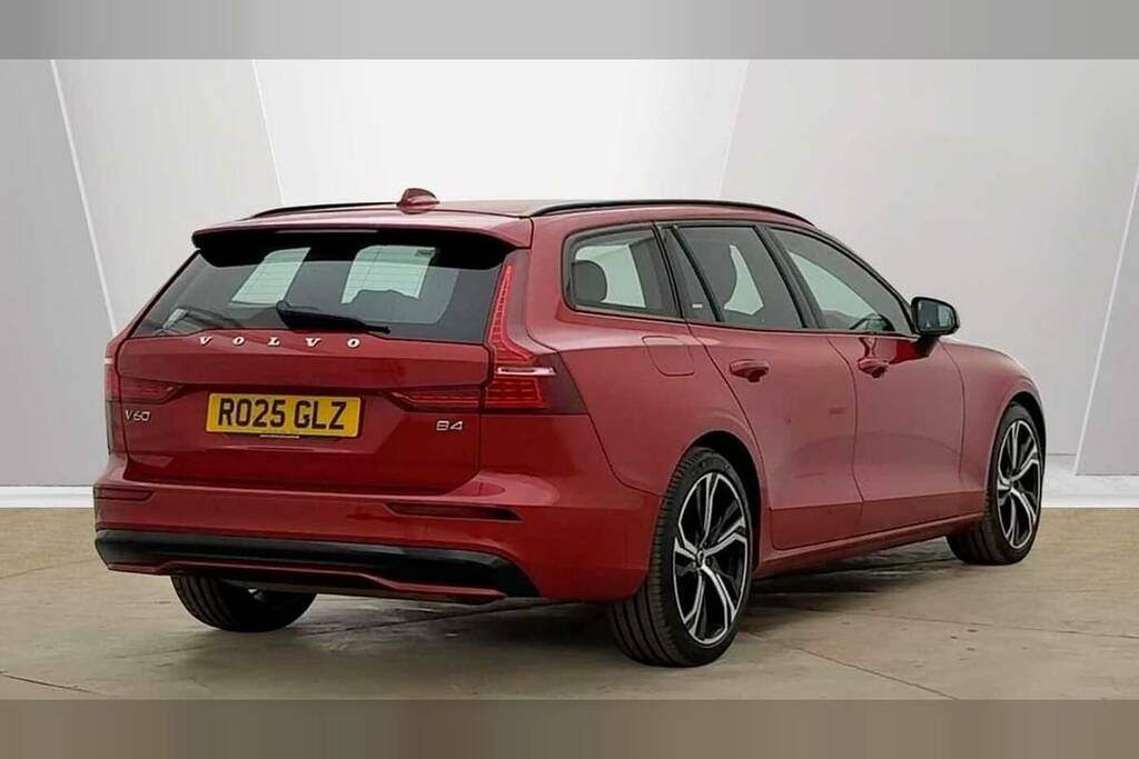 Volvo V60 2.0 B4p Plus Dark 7 Speed RO25GLZ Red #3