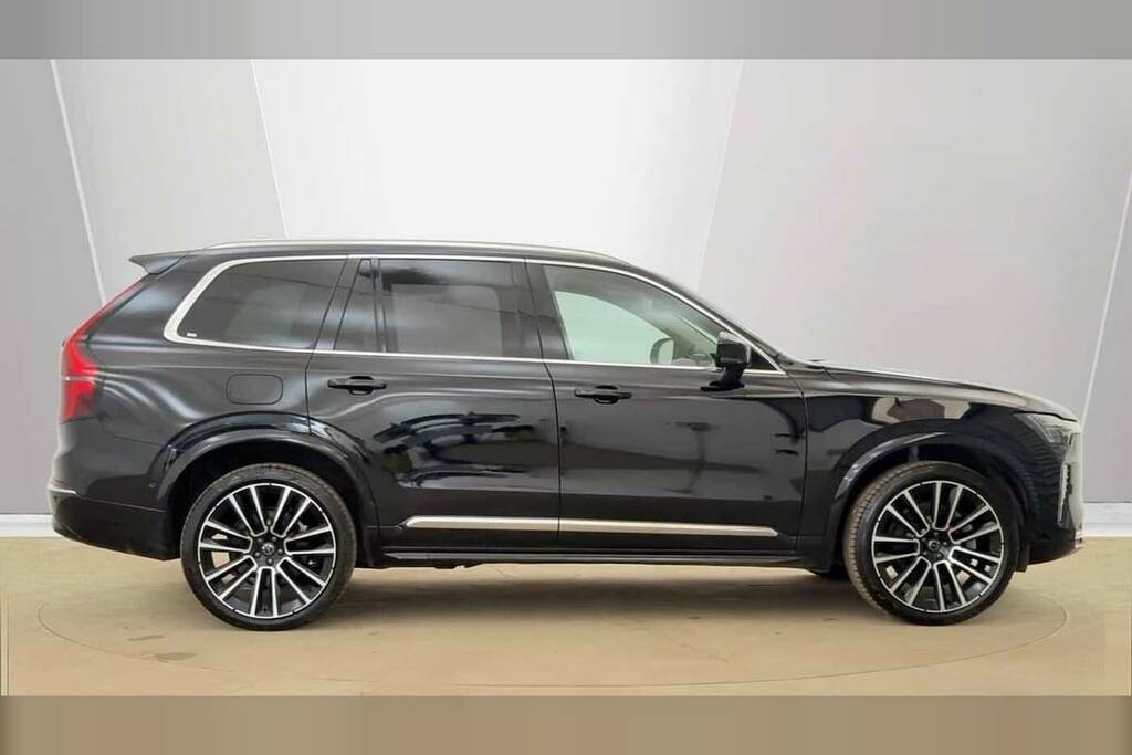 Volvo XC90 2.0 B5p Ultra Dark Awd Geartronic LB25OYR Black #2