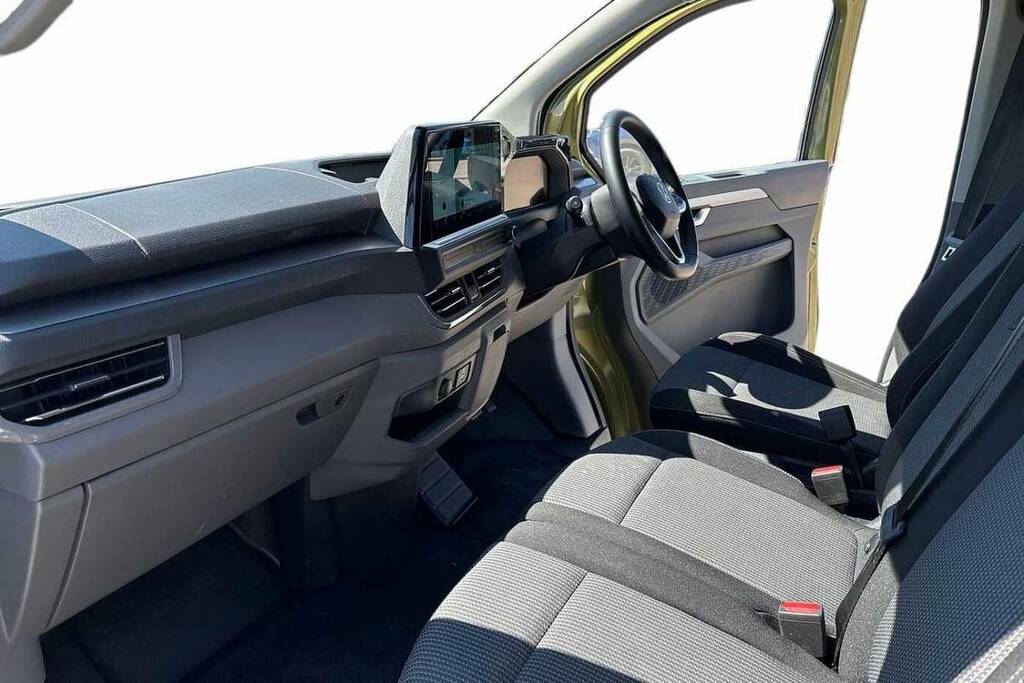 Volkswagen Transporter 2.0 Tdi 170 Commerce Pro Van 5 Plus BP25XDT Green #2