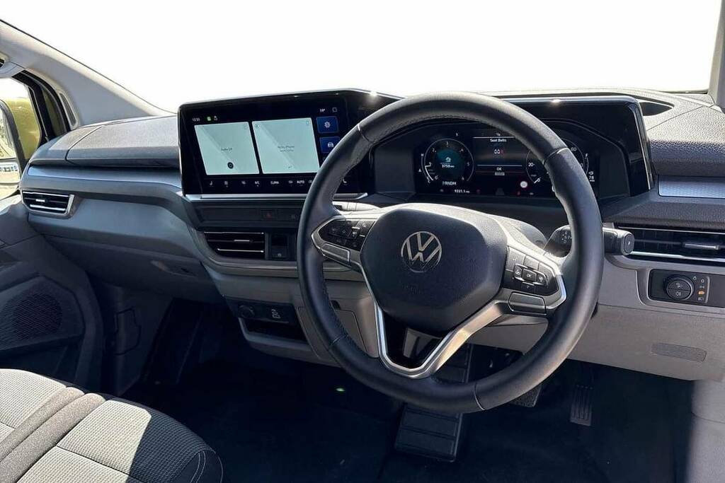 Volkswagen Transporter 2.0 Tdi 170 Commerce Pro Van 5 Plus BP25XDT Green #6