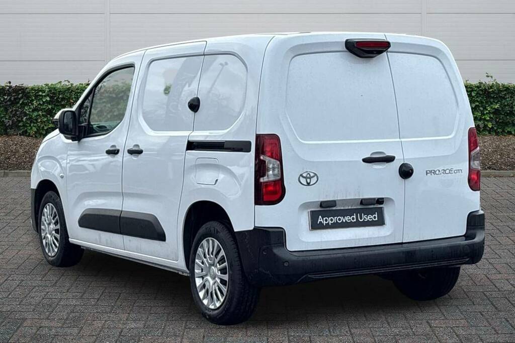 Toyota Proace City 1.5D 100 Icon Van FV75KBJ White #2