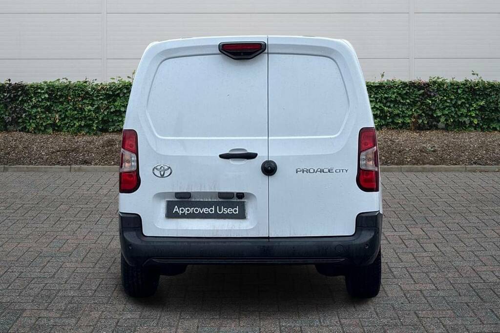 Toyota Proace City 1.5D 100 Icon Van FV75KBJ White #4