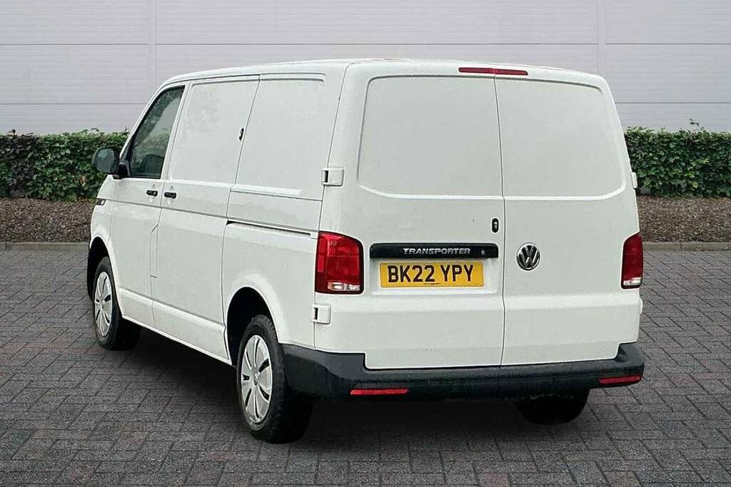 Volkswagen Transporter 2.0 Tdi 110 Startline Van BK22YPY White #3