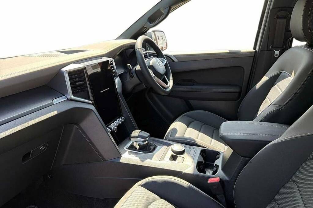 Volkswagen Amarok Dcab Pick Up Aventura 3.0 V6 Tdi 240 4M White #2