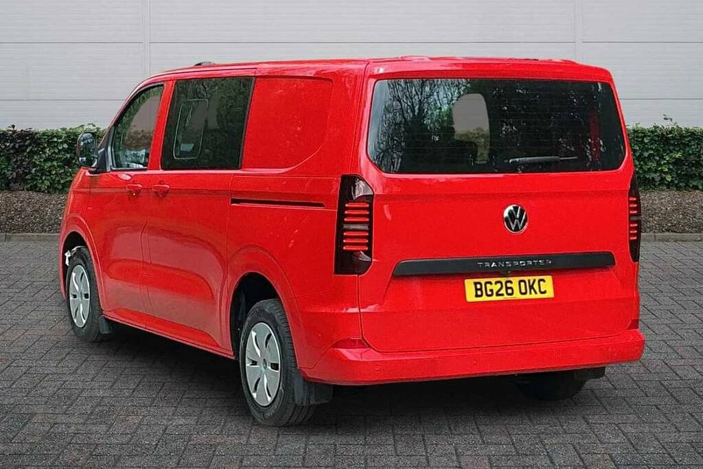 Volkswagen Transporter 2.0 Tdi 110 Commerce Plus Kombi Van BG26OKC Red #3