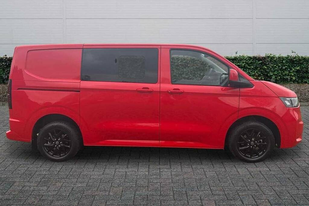 Volkswagen Transporter 2.0 Tdi 170 Commerce Pro Kombi Van BG26RXW Red #4