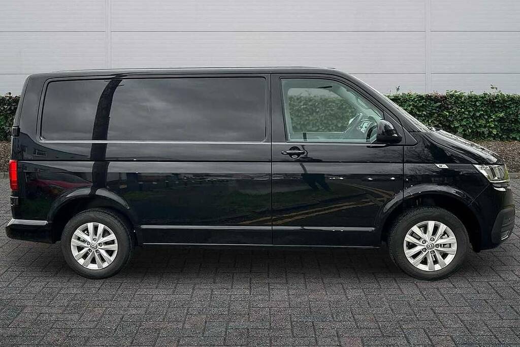 Volkswagen Transporter 2.0 Tdi 150 Highline Van VU74EOE Black #4