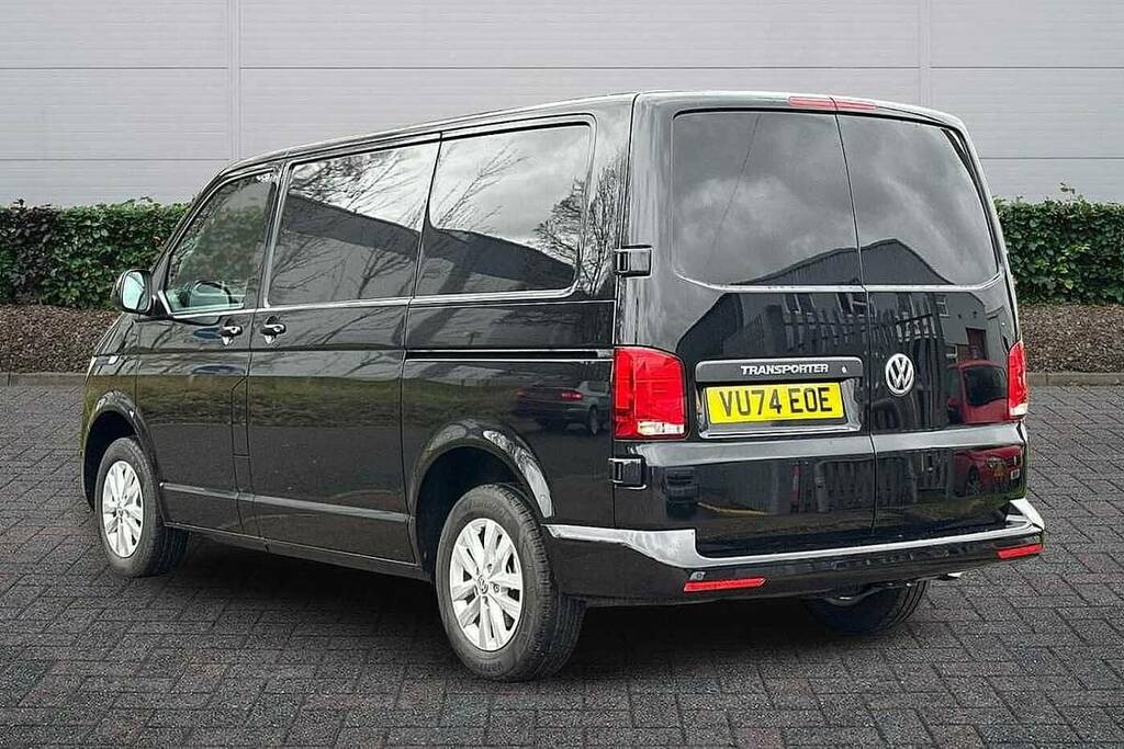 Volkswagen Transporter 2.0 Tdi 150 Highline Van VU74EOE Black #3