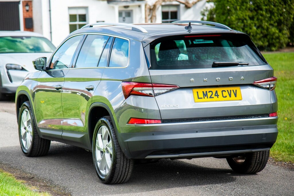 Skoda Kodiaq 1.5 Tsi Act Se L Executive Dsg Euro 6 Ss 7 LM24CVV Grey #2