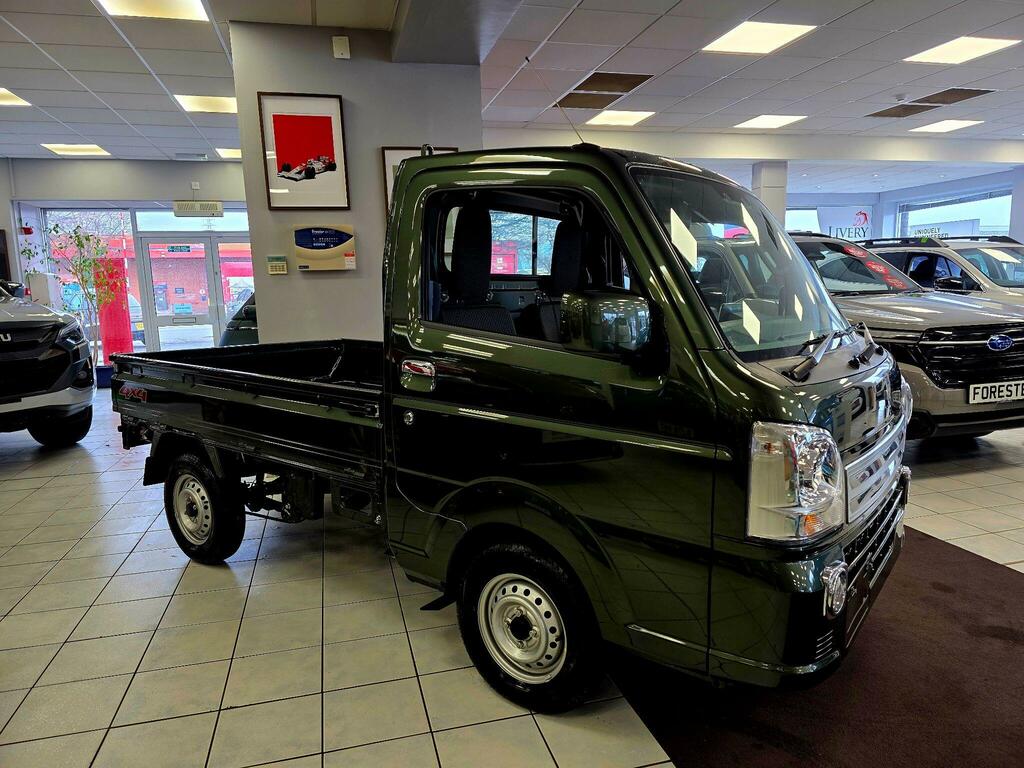 Mitsubishi Minicab Truck 4Wd - 2025 75 WX74FML Green