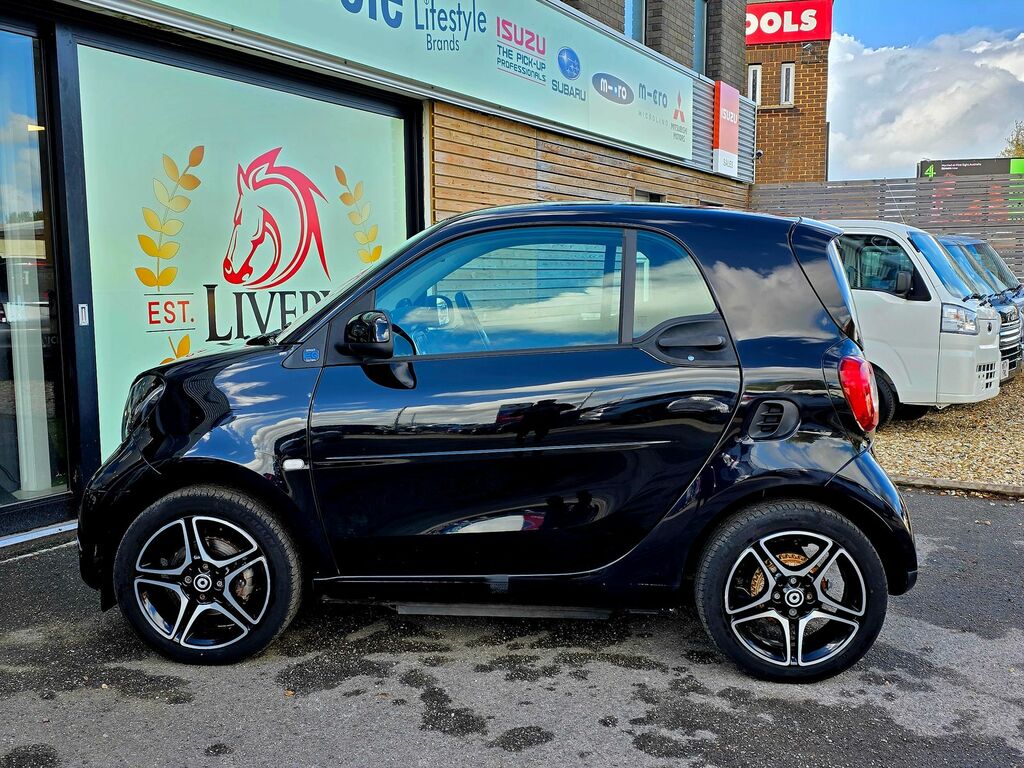 Smart Fortwo 17.6Kwh Premium 22Kw Charger Black #3