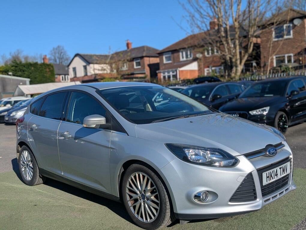 Ford Focus Hatchback 1.6 Tdci Zetec Navigator Euro 5 Ss HK14TMV Silver