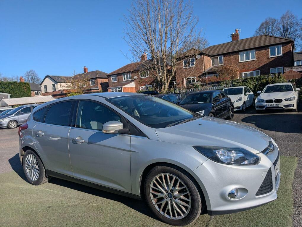 Ford Focus Hatchback 1.6 Tdci Zetec Navigator Euro 5 Ss HK14TMV Silver #4