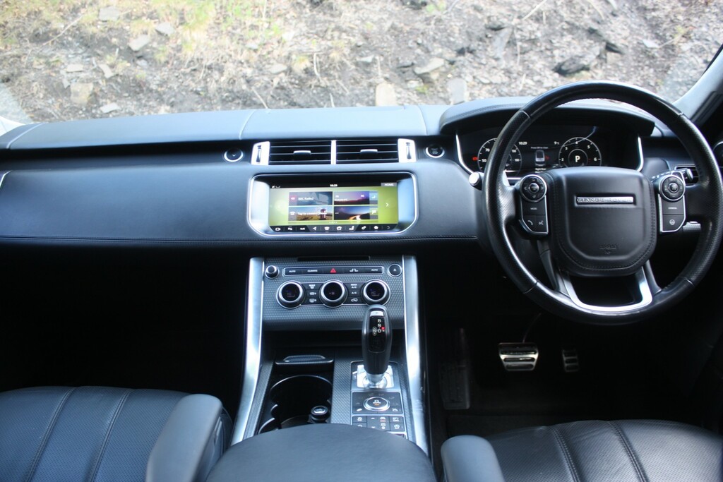 Land Rover Range Rover Sport 3.0 Sd V6 Dynamic OY67YVA Grey #2