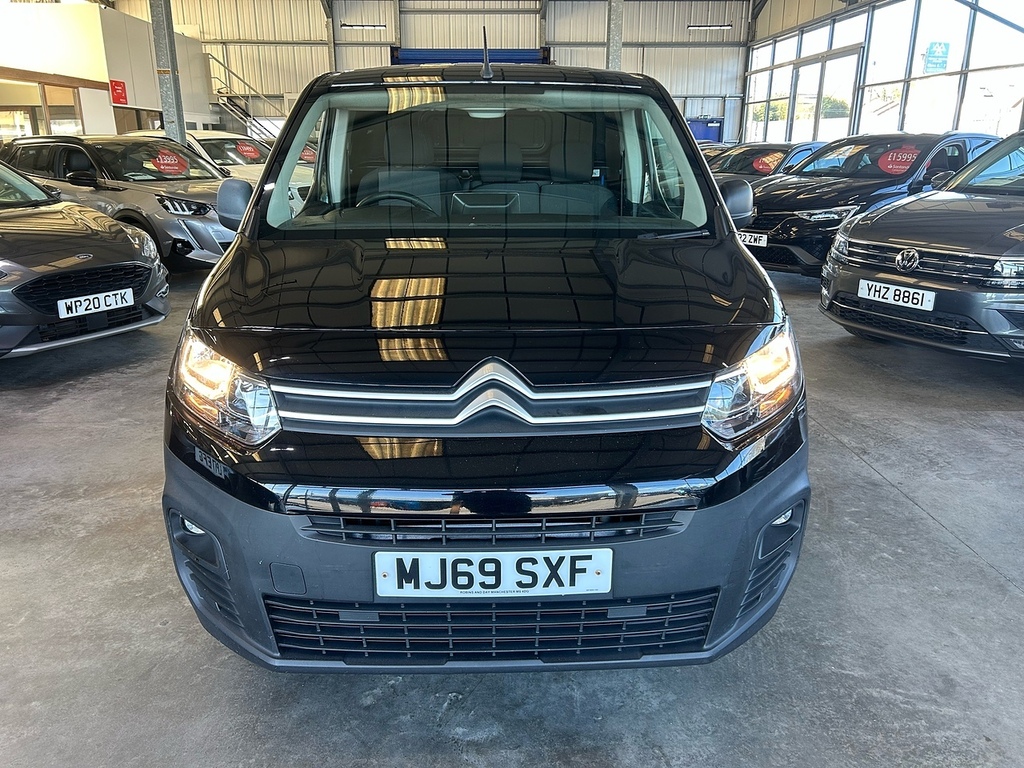 Citroen Berlingo 1.6 Bluehdi 1000 Enterprise M Panel Van MJ69SXF Black #2
