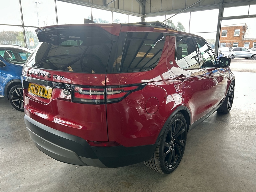 Land Rover Discovery Td V6 Hse Luxury CT18KNJ Red #4