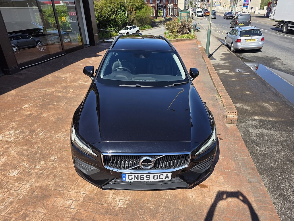 Volvo V60 D4 Momentum GN69OCA Black #6