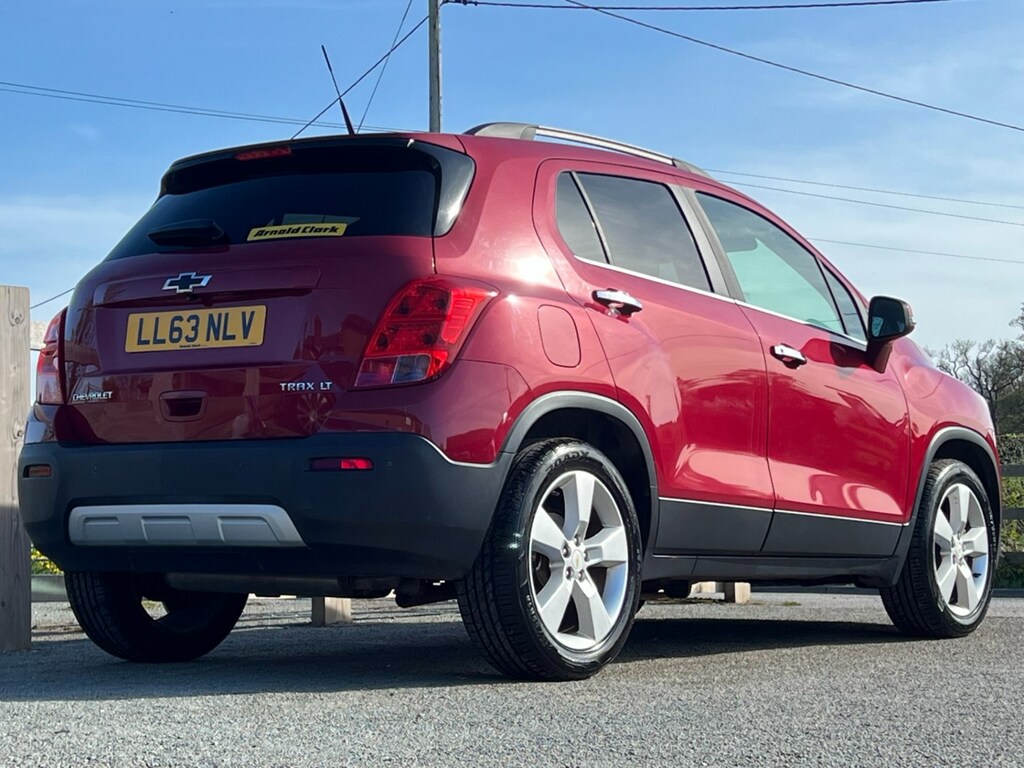 Chevrolet Trax Lt Red #6