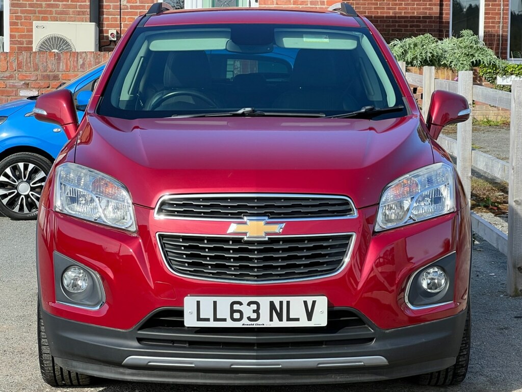 Chevrolet Trax Lt Red #11