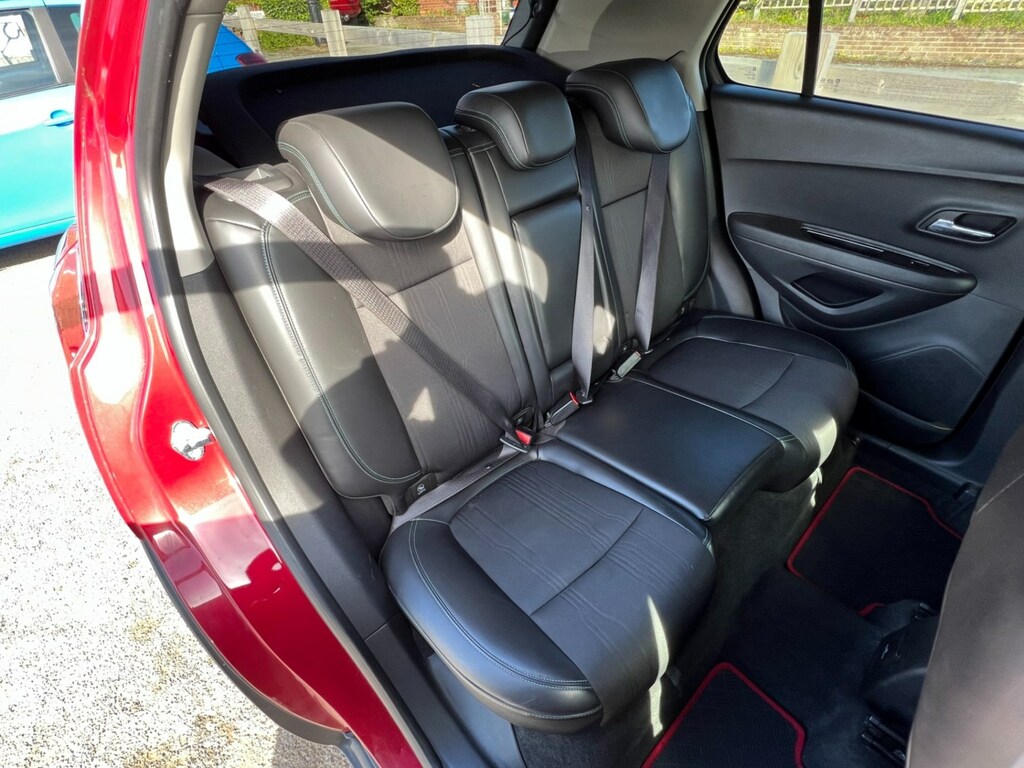 Chevrolet Trax Lt Red #15
