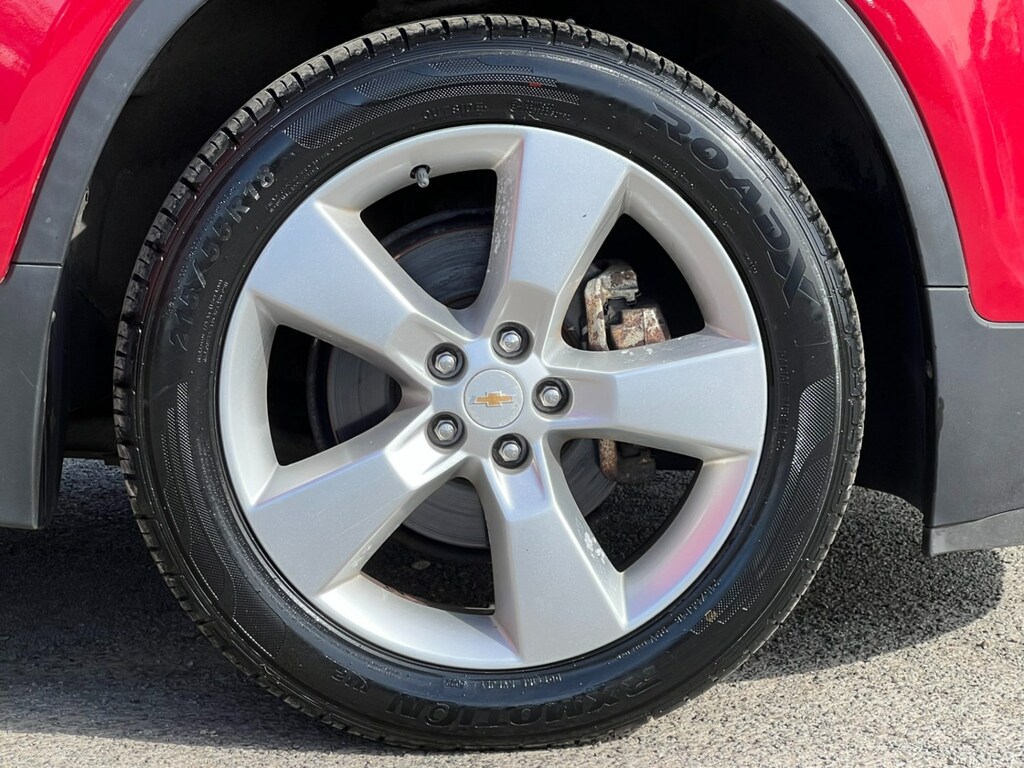 Chevrolet Trax Lt Red #9