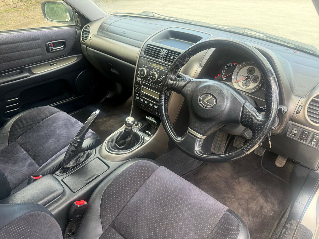 Lexus IS 2.0 Se 153Bhp  #7