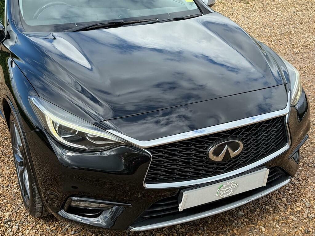 Infiniti Q30 2.2D Premium Intouch Dct Euro 6 Ss Black #3