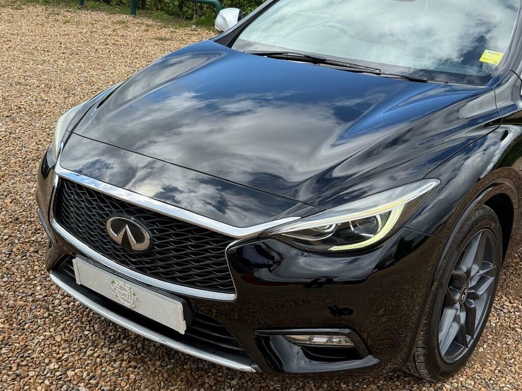 Infiniti Q30 2.2D Premium Intouch Dct Euro 6 Ss Black #5