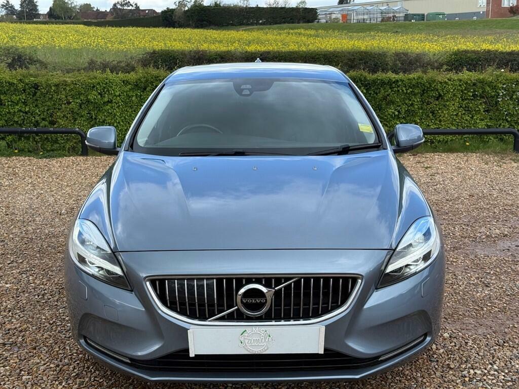 Volvo V40 2.0 D2 Inscription Euro 6 Ss HK67FGG Blue #4