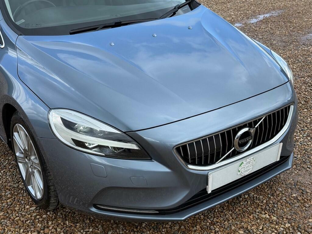 Volvo V40 2.0 D2 Inscription Euro 6 Ss HK67FGG Blue #3
