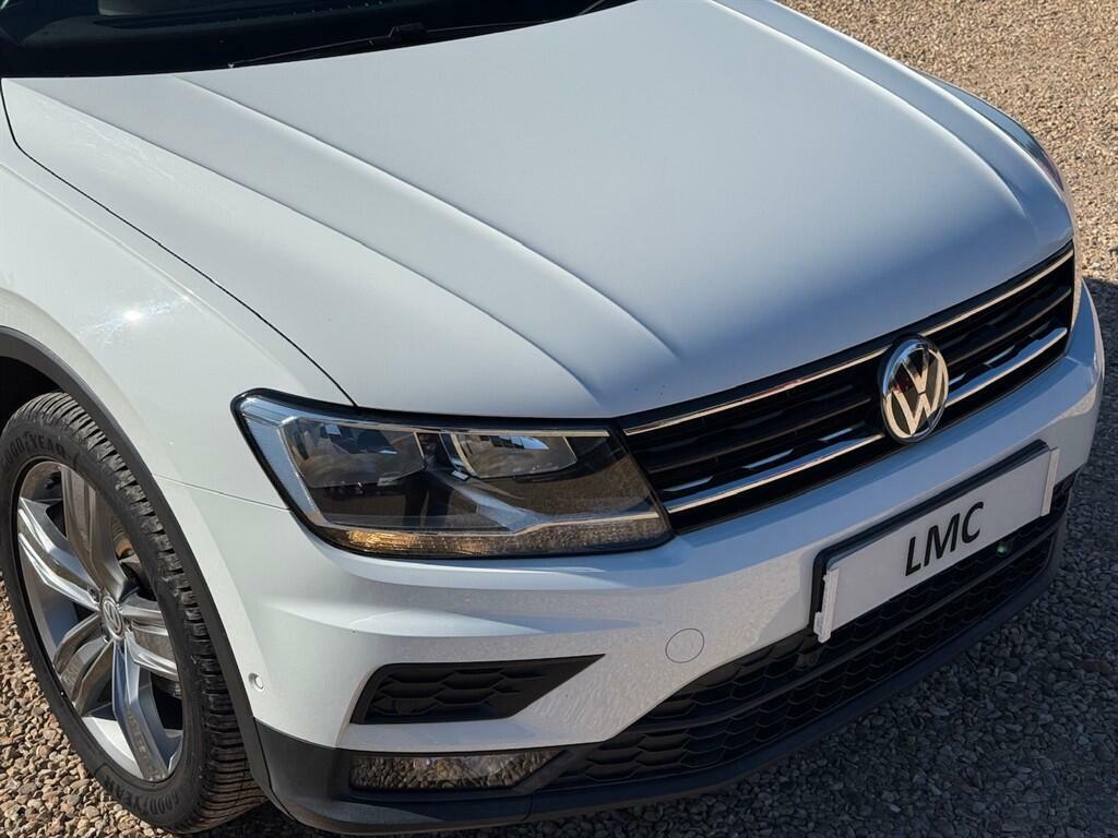 Volkswagen Tiguan 2.0 Tdi Match Dsg Euro 6 Ss RD19SUZ White #3