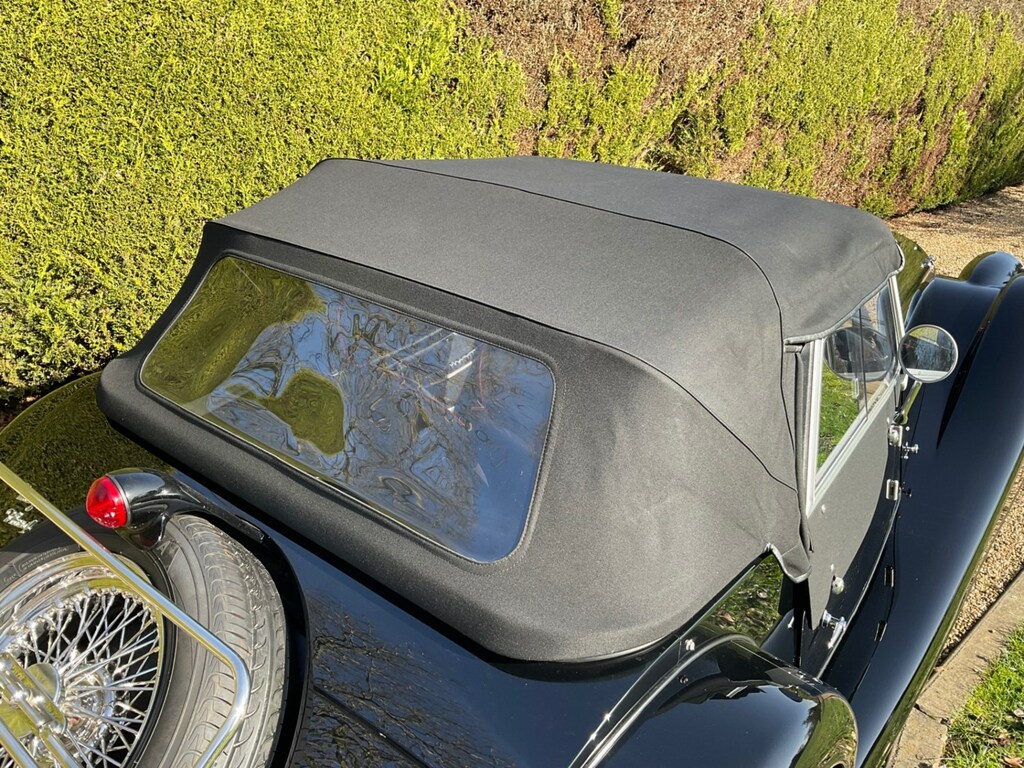 Morgan Plus Four Four 2.0 Green #7