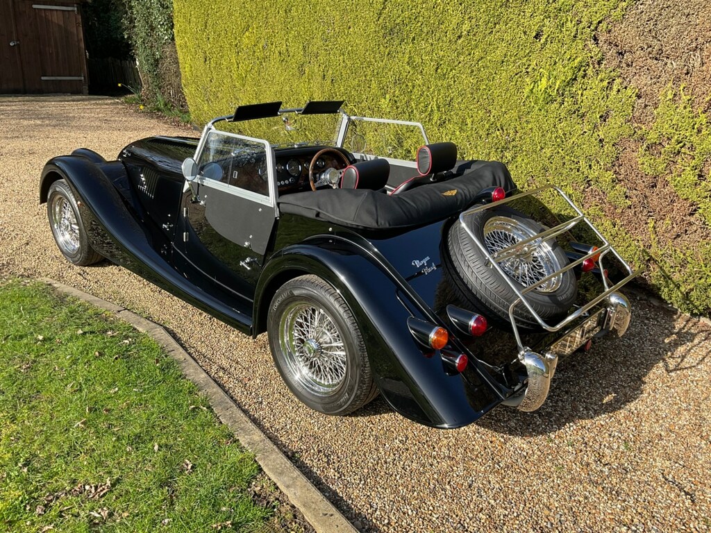 Morgan Plus Four Four 2.0 Green #12