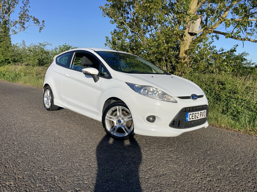 Ford Fiesta 1.6 Zetec S CE62RVO White #3