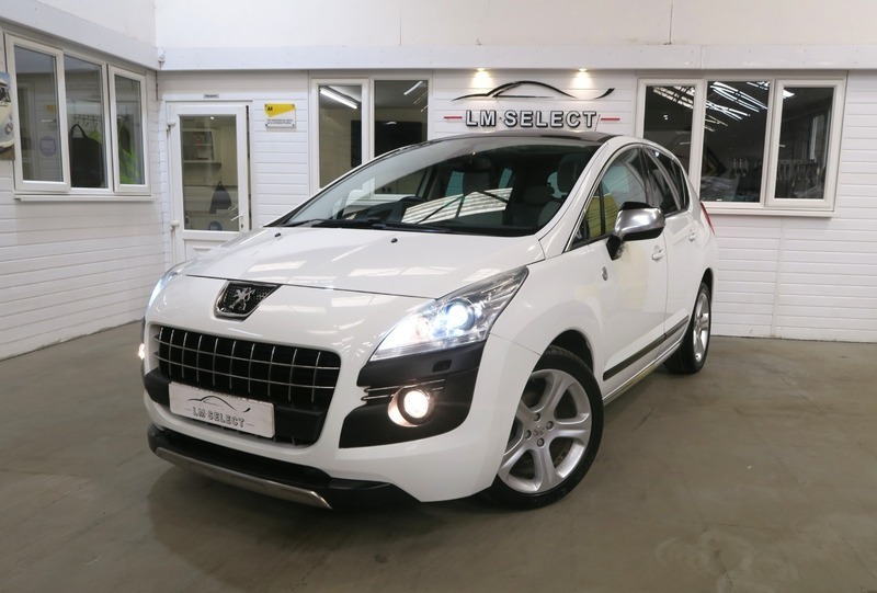 Peugeot 3008 Hdi Roland Garros 115 White #2