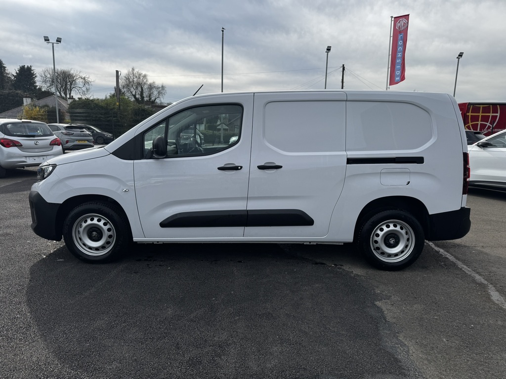 Vauxhall Combo Prime Plus XL DT75ZPH White #3