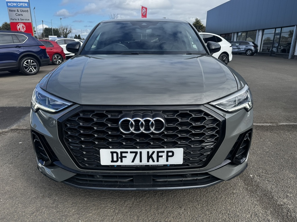 Audi Q3 S Ln Blk Ed 35 Tfsi Mhev Sa DF71KFP Grey #6