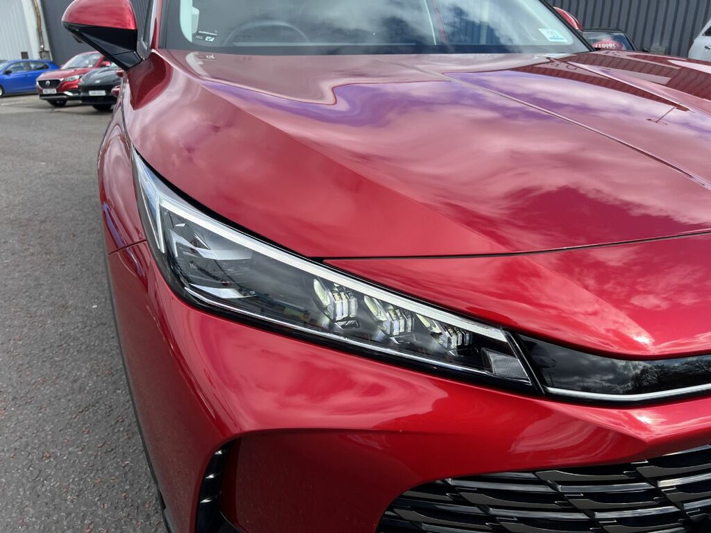 MG HS Trophy Auto LC25OTW Red #2