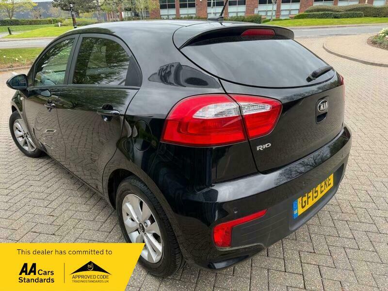 Kia RIO 1.25 Sr7 Hatchback Black #4