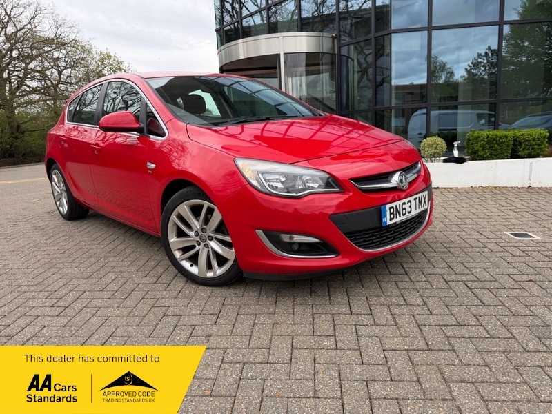 Vauxhall Astra 1.6 16V Sri Hatchback Red #5