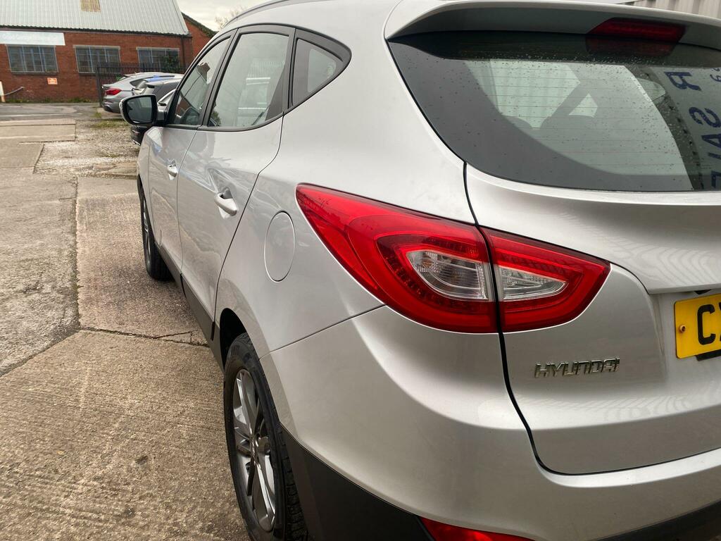 Hyundai Ix35 1.7 Crdi Se Euro 5 Ss Nav CX15XJU Silver #3