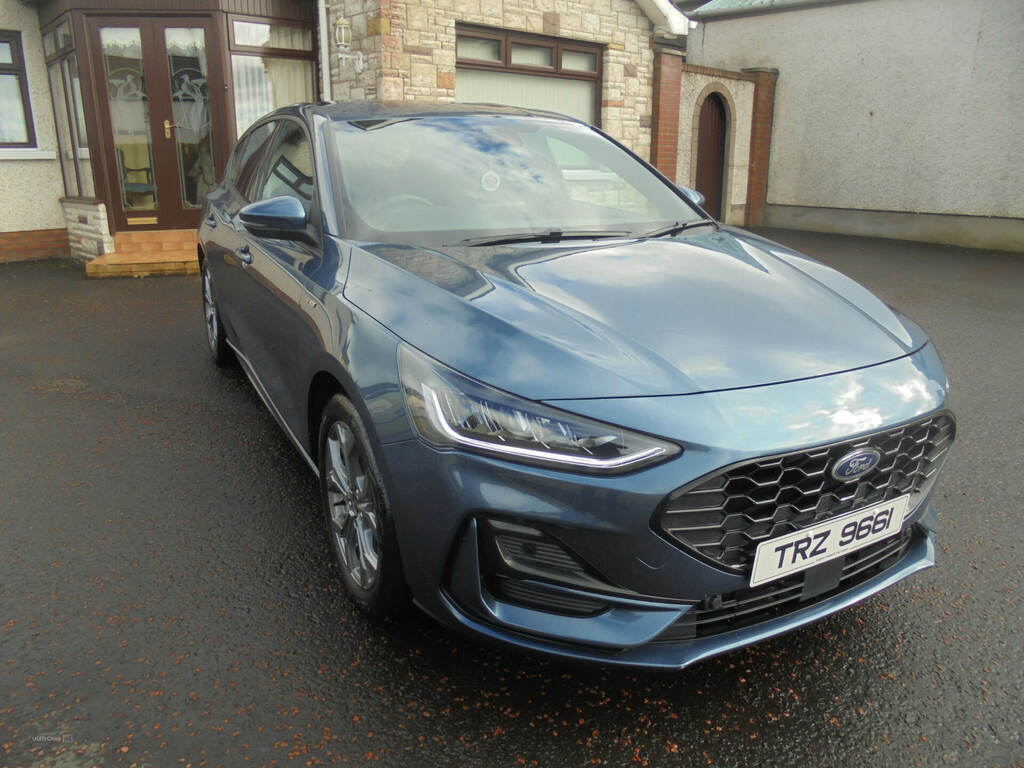 Ford Focus 1.0 Ecoboost Hybrid Mhev 155 St-line Style At Blue