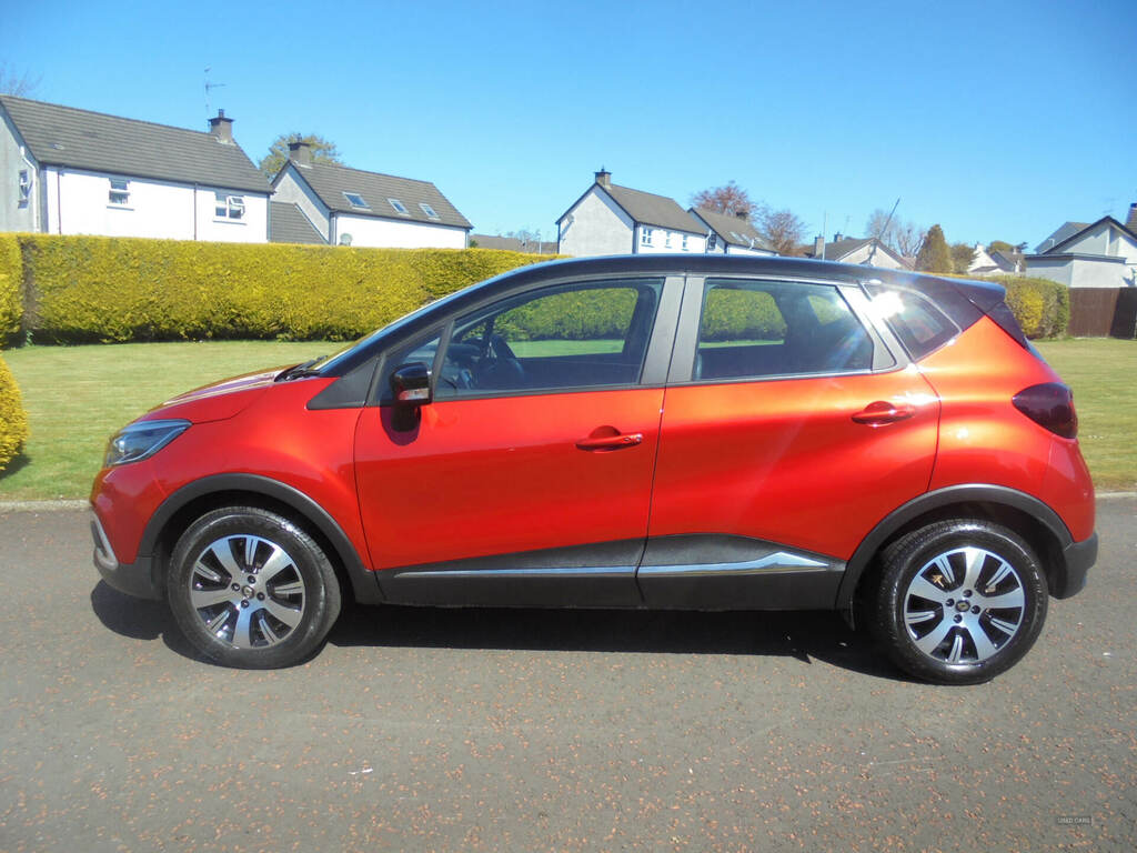 Renault Captur 0.9 Tce 90 Play Black #5