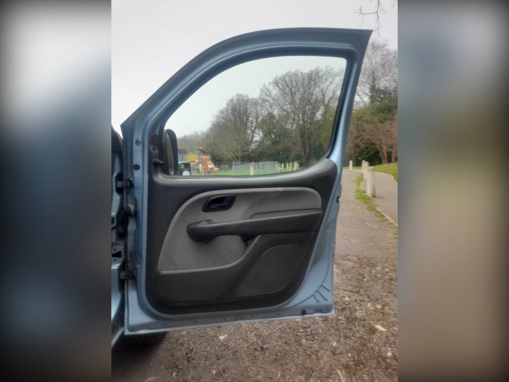 Fiat Doblo 1.9 Multijet Dynamic Blue #4
