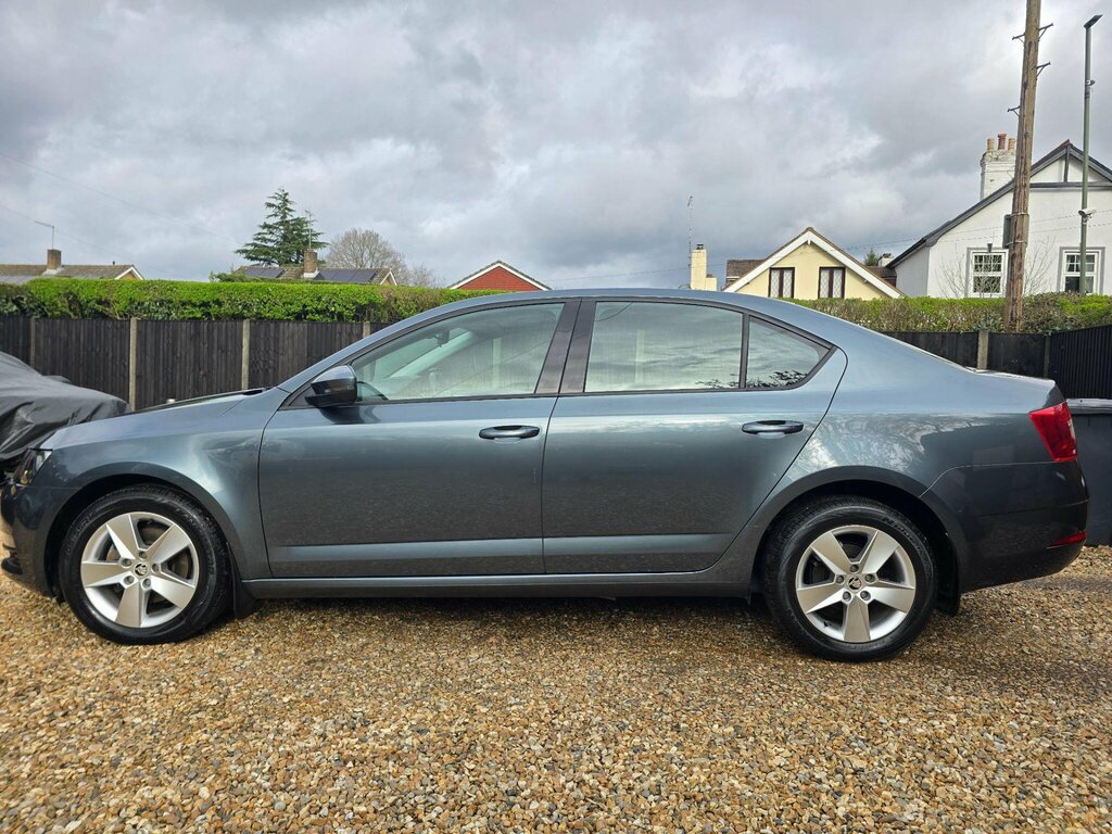 Skoda Octavia 1.4 Tsi Se Dsg Euro 6 Ss Grey #3