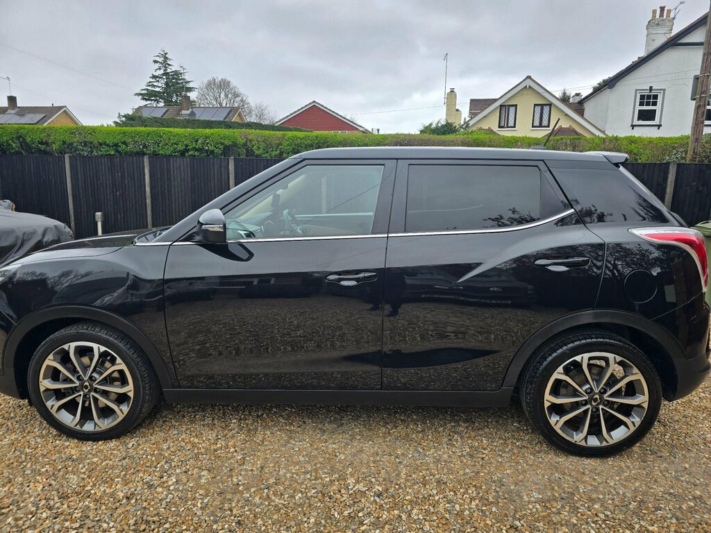 SsangYong Tivoli 1.6P Ultimate Euro 6 Ss RK70AYB Black #3