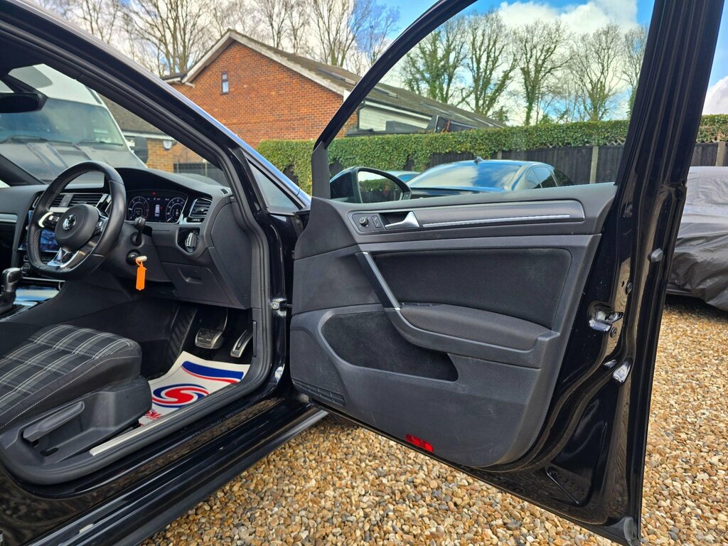 Volkswagen Golf 2.0 Tdi Gtd Dsg Euro 6 Ss HX18ULH Black #6